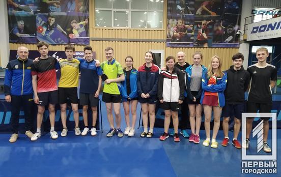 Чотири нагороди здобули криворізькі спортсмени на Чемпіонаті України з настільного тенісу серед юніорів