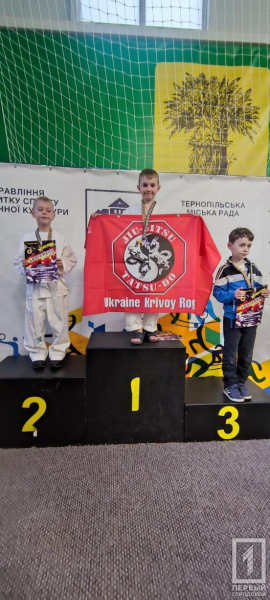Криворізькі бійці вибороли майже 25 медалей на Кубку України з джиу-джитсу6