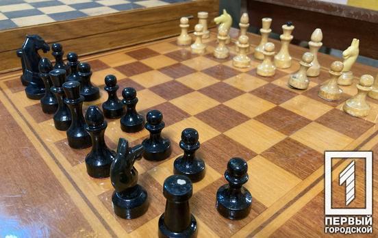 Шахові онлайн-баталії: криворізька команда знов перемогла у турнірі Вищої ліги Дитячої шахової ліги
