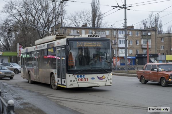 Замість тролейбусів у Кривому Розі запрацюють автобуси: причини, графік0