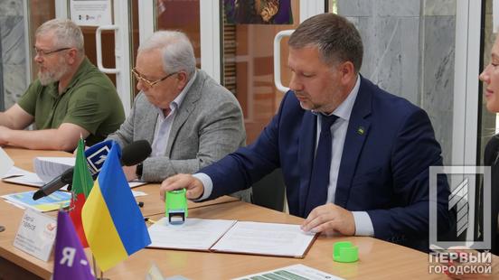 Ю. Вілкул: «У рамках програми «єОселя» місто повністю компенсуватиме відсоткову ставку «Ощадбанку» за іпотечним кредитом на придбання житла для кадрових військових, науковців, лікарів та педагогів»1