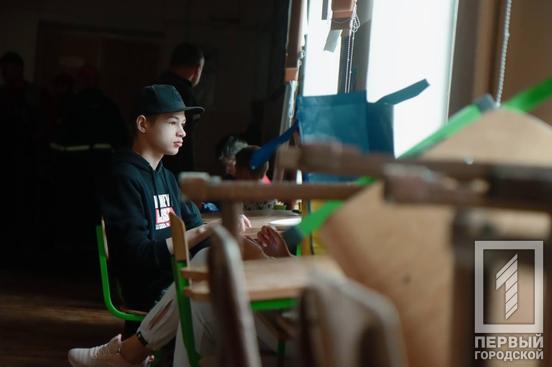 Після ракетного удару по Кривому Рогу більше 160 людей подали заявки про пошкодження майна8