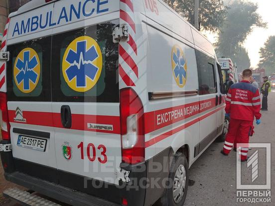 Ракетний удар по Кривому Рогу: приліт у п’ятиповерхівку та по підприємствам, є загиблі8