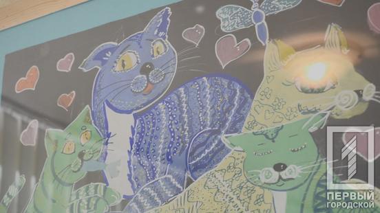 У Кривому Розі відкрилася виставка дитячих робіт «Синій кіт», щоб підтримати юних художників Херсонщини10