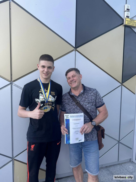 Чемпіонат України з плавання: юні плавці з Кривого Рогу привезли медалі0