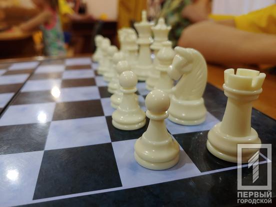 Найкраща партія: у Кривому Розі до міжнародного дня шахів відбувся турнір у Центрі психологічної реабілітації №15