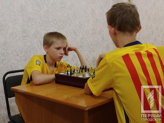 Найкраща партія: у Кривому Розі до міжнародного дня шахів відбувся турнір у Центрі психологічної реабілітації №13