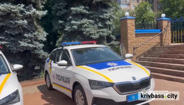 Поліція приїде швидше: правоохоронці Кривого Рогу отримали новий службовий автомобіль1