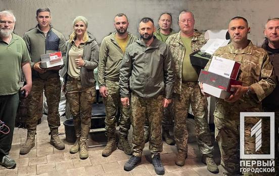 Турбота, яка лине від серця: Рада оборони Кривого Рогу передала 17-й танковій бригаді допомоги вже на понад 149 млн грн