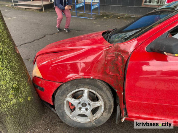 У Кривому Розі під колесами автомобіля загинула вагітна жінка: подробиці трагедії2