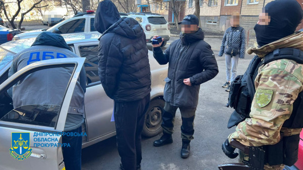 Наркота на 5 мільйонів: справа щодо криворізьких наркоторговців відправлена до суду0