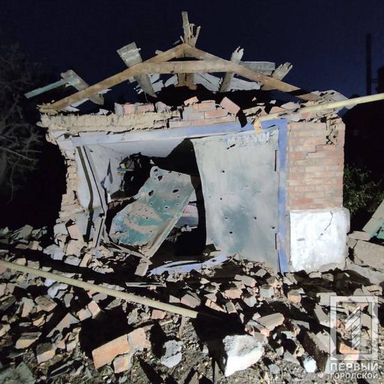 Окупанти пошкодили будинки жителів Дніпропетровщини цієї ночі1