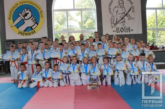 В Тернівському районі Кривого Рогу провели благодійний турнір з рукопашного бою на підтримку бійців «Холодного Яру»3