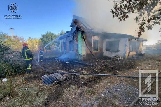 60 квадратних метрів біди: на Криворіжжі згорів приватний будинок1