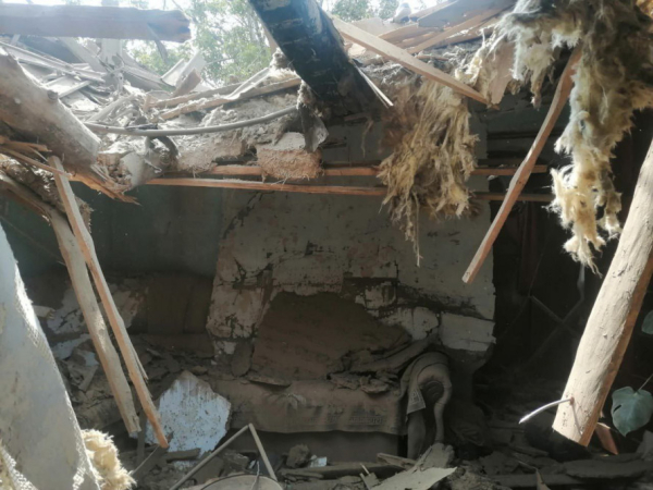 На Дніпропетровщині після обстрілу з-під завалів деблокували 81-річну жінку: деталі атаки (фото)1