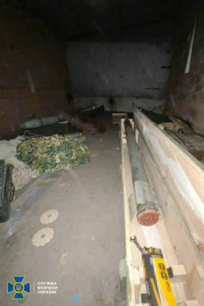 На Дніпропетровщині та Херсонщині знайшли схрони зі зброєю рашистів5