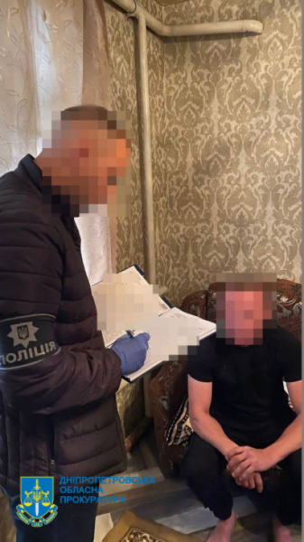 На Дніпропетровщині виявлено потужне угрупування, яке займалось продажем наркотичних речовин7