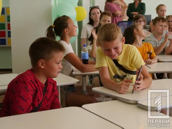 О. Вілкул: «За підтримки наших партнерів з німецького фонду GIZ у Саксаганському районі відкрили сучасний освітній хаб – простір  для розвитку та дозвілля маленьких криворіжців і дітей ВПО»3