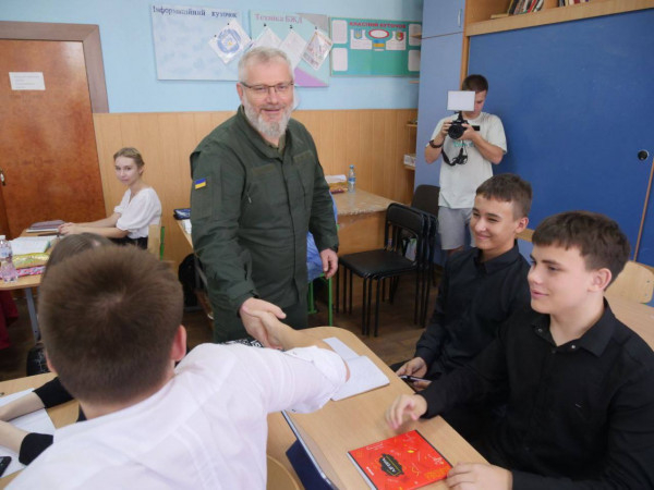 О.Вілкул: Дякую всім нашим чудовим педагогам за роботу та вашу увагу до дітей у цей непростий час!0
