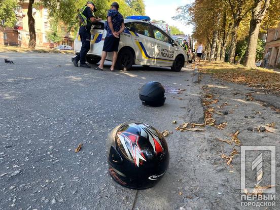 Травма голови, численні перелами, садна та забої: у Металургійному районі в ДТП постраждав маленький пасажир мотоциклу3