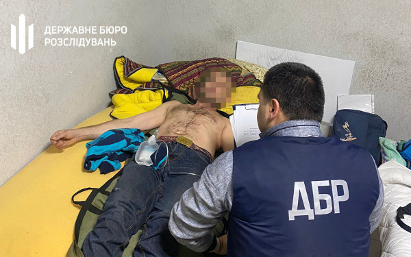 В Самбірському РТЦК та СП катували криворіжця та харків’янина, які намагалися незаконно потрапити до Польщі0