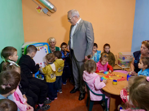 Ю. Вілкул: У Кривому Розі, незважаючи на всі труднощі воєнного стану, стабільно працює система підтримки дітей, які опинилися у складних життєвих обставинах3