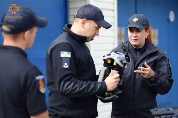 На Дніпропетровщині тепер будуть використовувати сучасний підводний дрон під час рятувальних операцій на водоймах6