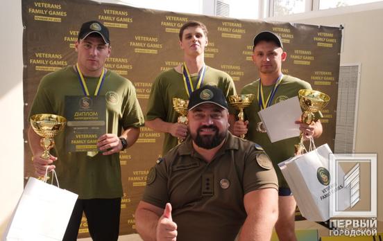 Переможцями турніру з плавання, посівши І місця стали 17 учасників, всі вони отримали сертифікати на 5 тис