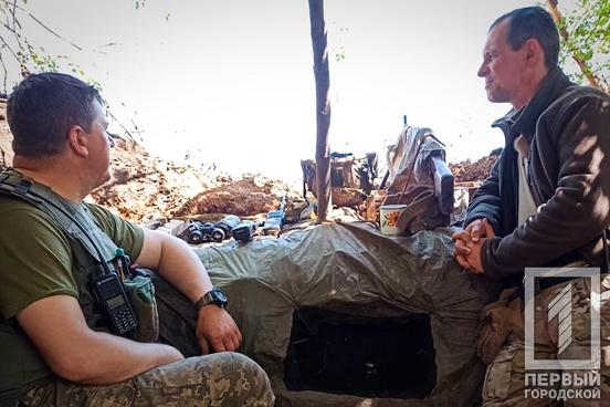 «Росіяни прекрасно бачать, як у нас йде збір урожаю, і стріляють по сільгосптехніці»: історія підприємця «Петровича», який обороняє Україну на північних рубежах від ворога1