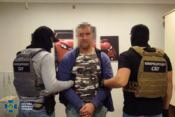 В сусідній з Дніпропетровщиною області нейтралізована масштабна мережа проросійських агентів5