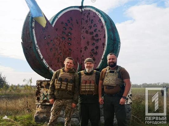 Додаткові «очі» для полювання на окупантів: Рада оборони Кривого Рогу прозвітувала про підтримку бійців в/ч 3011 НГУ8