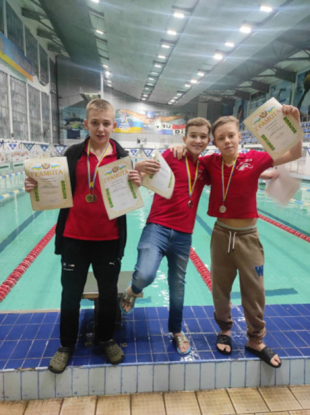 Понад 50 нагород вибороли криворізькі плавці на відкритому кубку Кам’янського1
