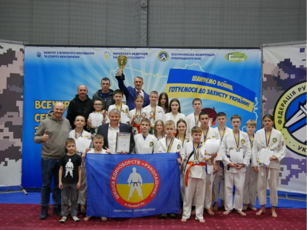 Універсальні  бійці: криворізькі рукопашники вибороли 24 медалі на Всеукраїнському турнірі5