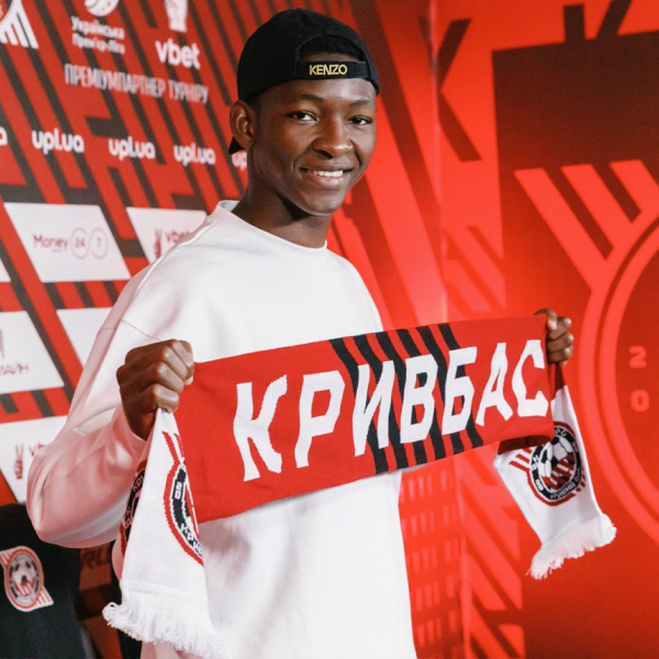 Іван Дібанго – повноцінний гравець ФК «Кривбас»: подробиці контракту1
