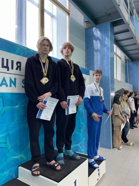 13 медалей для рідного міста: криворізькі спортсмени підкорили чемпіонат України з плавання2
