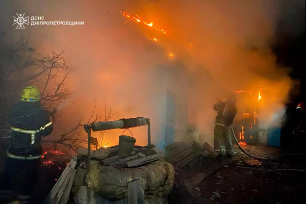 70 кв метрів полум`я і жіночий труп: у Криворізькому районі сталась пожежа0