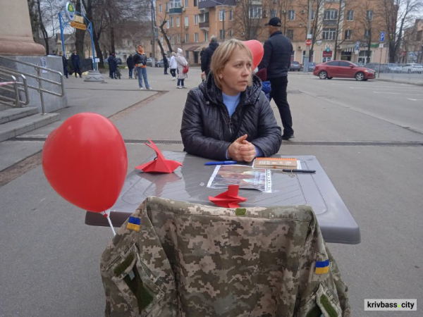 «Два серця в полоні»: у Кривому Розі рідні українських військовополонених провели мирну акцію4