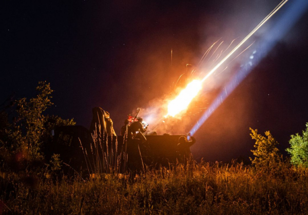 Росіяни атакували Кривий Ріг "шахедами": містяни нарахували шість потужних вибухів