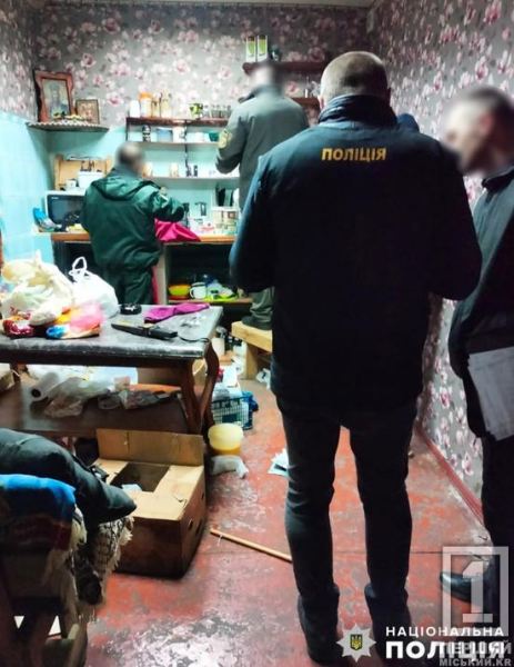 Щоб «веселіше» сиділося у неволі: чоловіка з Кривого Рогу зловили у наркосхемі на Житомирщині2