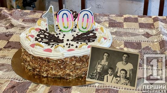 Мріяла побачити онуків та правнуків: криворіжанка Ніна Донченко відсвяткувала свій 100-ий день народження3