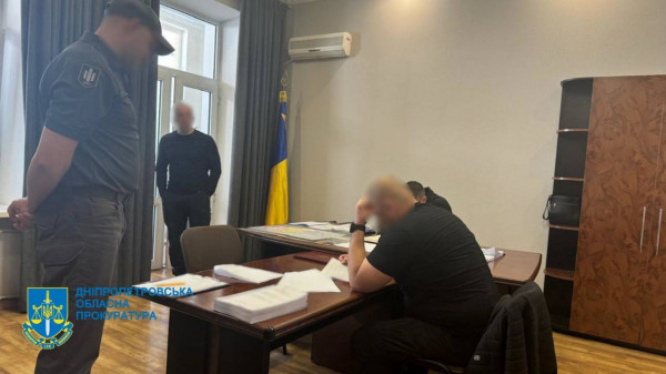 Один з колишніх поліцейських начальників Дніпропетровщини підозрюється в незаконному збагаченні1