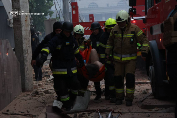Стрімко зростає кількість загиблих і постраждалих в Дніпрі і Синельниківському районі - МВС1