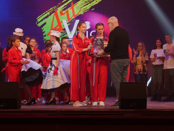 У Кривому Розі пройшов гала-концерт музичного хіт–параду «ART-VOICE» 7