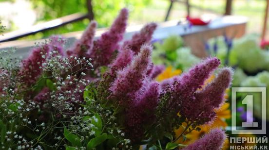 «В атмосфері спокою та квітів»: для нових криворіжців у ботанічному саду влаштували релакс-зустріч2