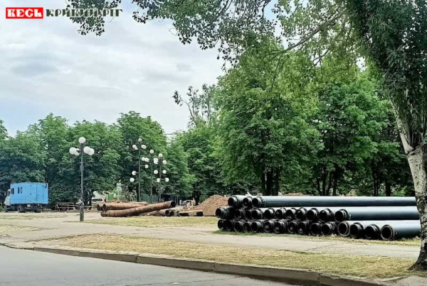 Нові труби для теплотраси в Кривому Розі