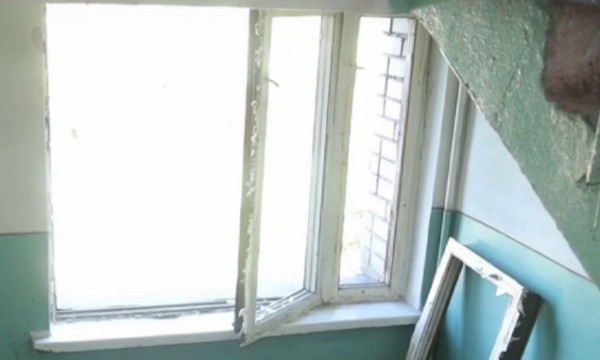 Мешканці Дніпропетровська розповіли про наслідки нічної ворожої атаки по житловому масиву5