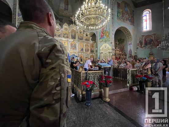 «Супер-супер сусід» та надійний побратим: провели у останню земну дорогу Андрія Семенченка, життя якого обірвав ворожий «Ланцет»3