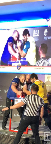 ЧС з армрестлінгу у Молдові: криворіжець Олег Михайленко виборов право бути на Всесвітніх іграх-20251