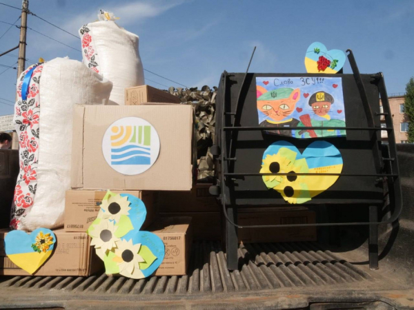 Марафон єдності: криворіжці зібрали на 10 пікапів для військових1