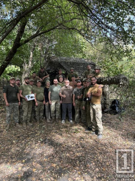 Квадрокоптери, 3-D принтер, монокуляри та інша матеріальна допомога: Рада оборони Кривого Рогу надала героям допомоги на на 6 млн 705 тис грн3